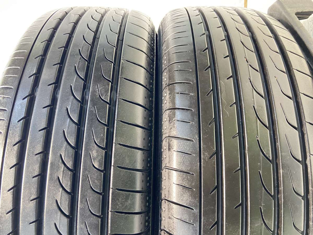 ヨコハマ ブルーアース RV-02 195/65R15 2本 – タイヤ・ホイールカンパニー