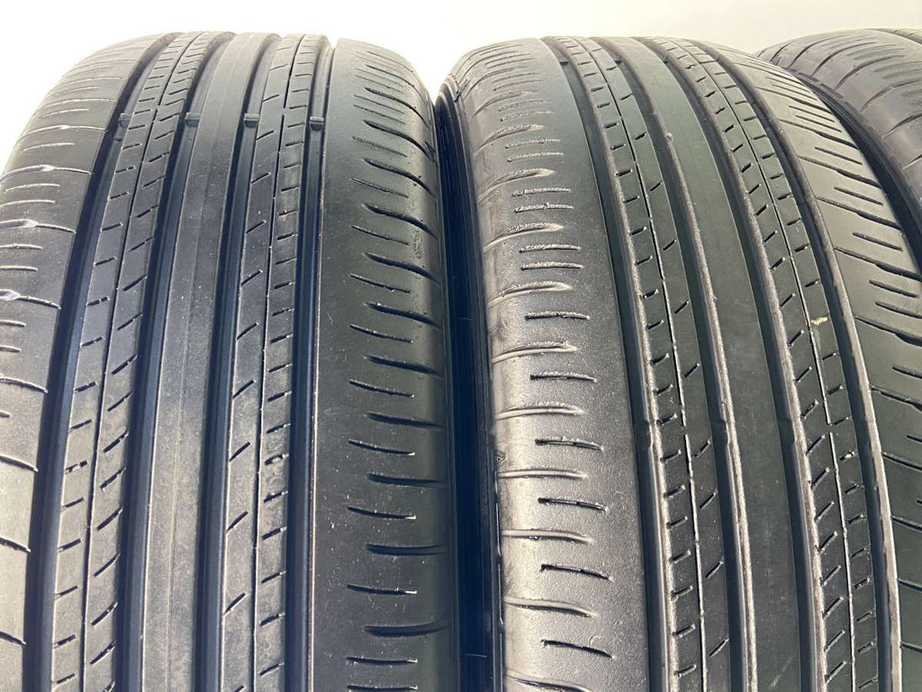 ダンロップ グラントレック PT30 225/60R18 4本