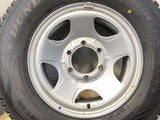 ダンロップ ウィンターマックス SV01 195/80R15 107/105LT / TOPY S54A 6.0J+ 139.7-6穴 4本