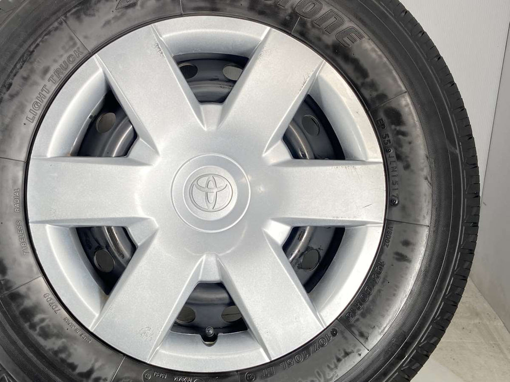 ブリヂストン V600 195/80R15 107/105L LT /トヨタ純正 ハイエース 6.0