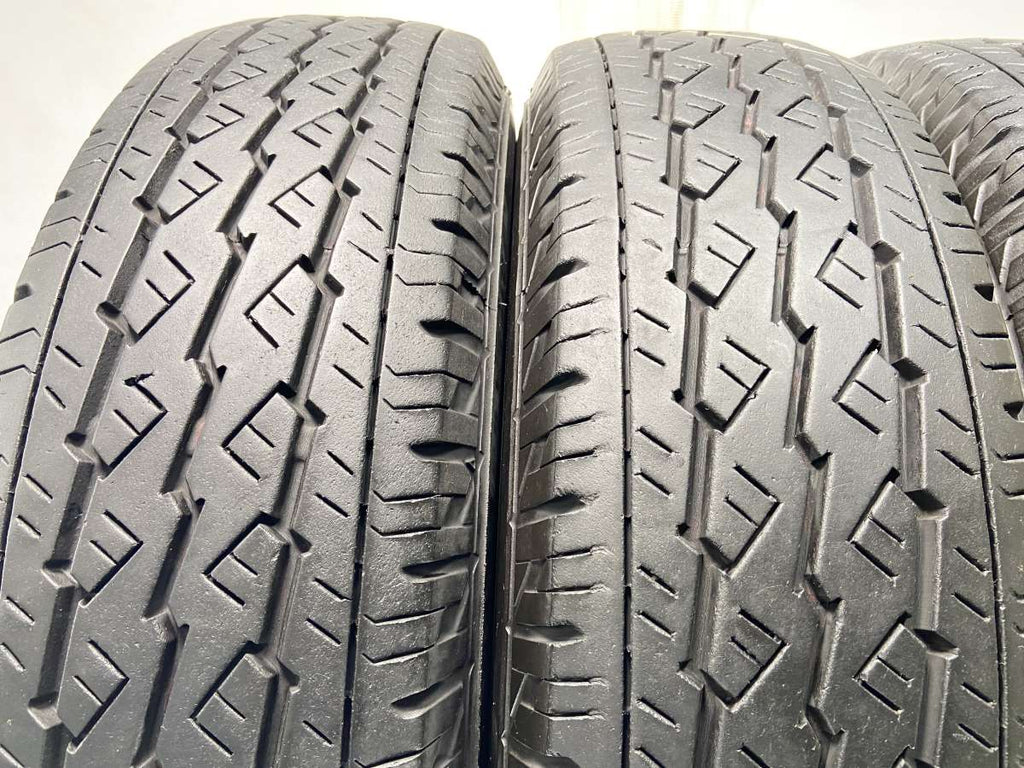 ブリヂストン V600 195/80R15 107/105L LT 4本 – タイヤ・ホイール