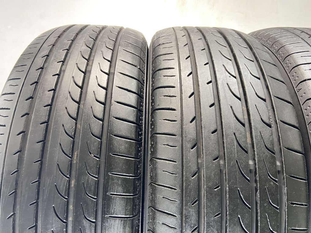 ヨコハマ ブルーアース RV-02 205/60R16 4本 – タイヤ・ホイールカンパニー