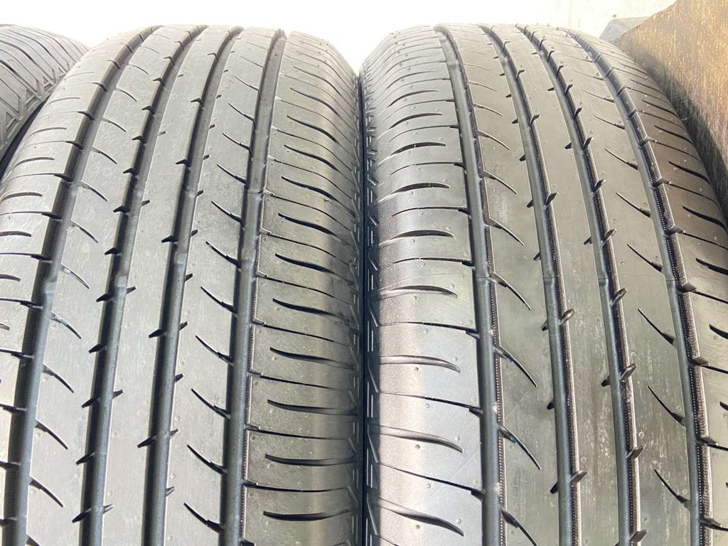 2020年製 トーヨー 冬タイヤ 205/65R16 4本セット