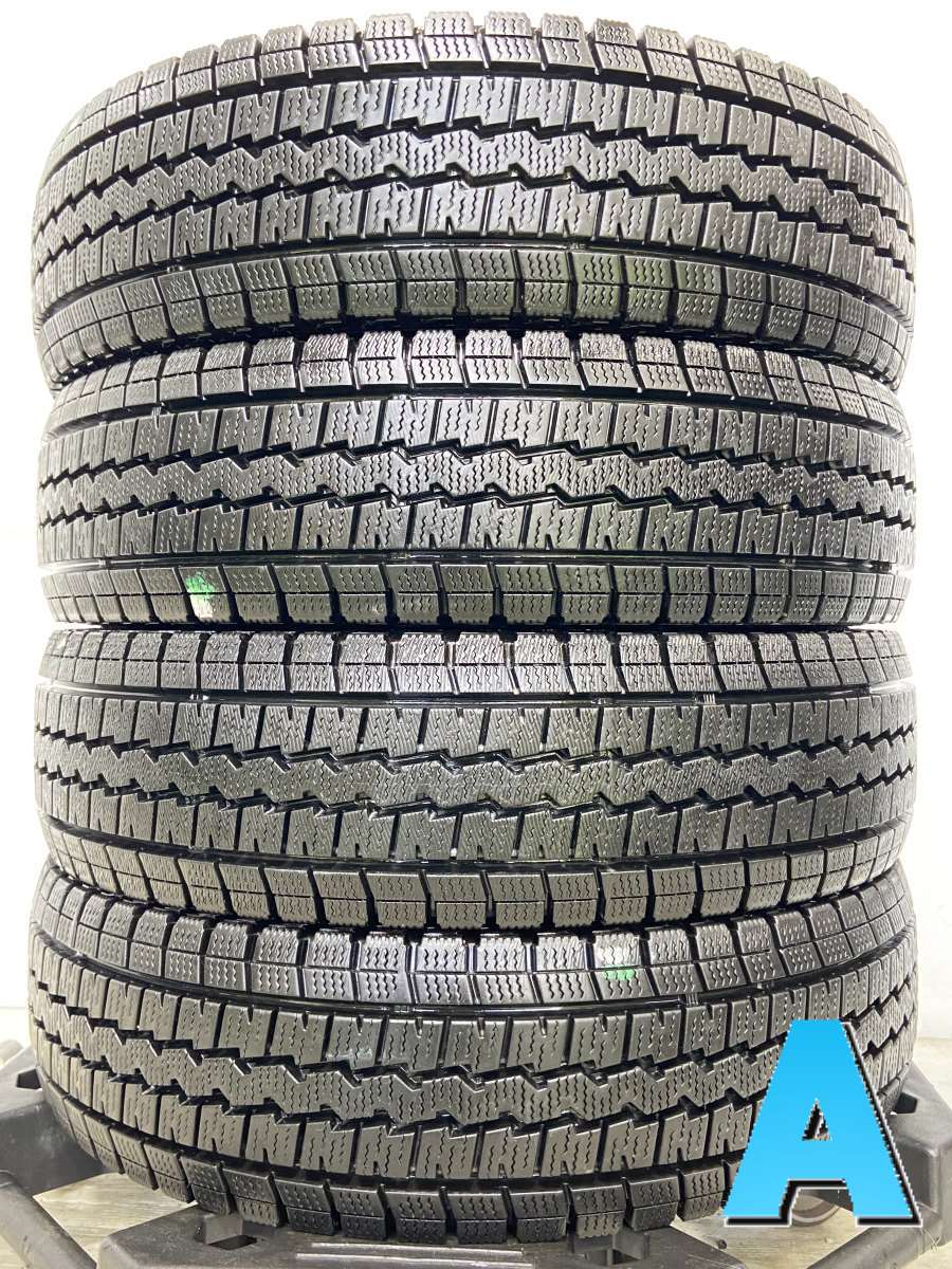 DUNLOP WINTER MAXX SJ8 205⁄70R15 バリ溝 使用頻度少なめゴム柔らかい 4本