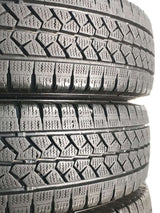 ブリヂストン ブリザック VL1 165R14 6PR