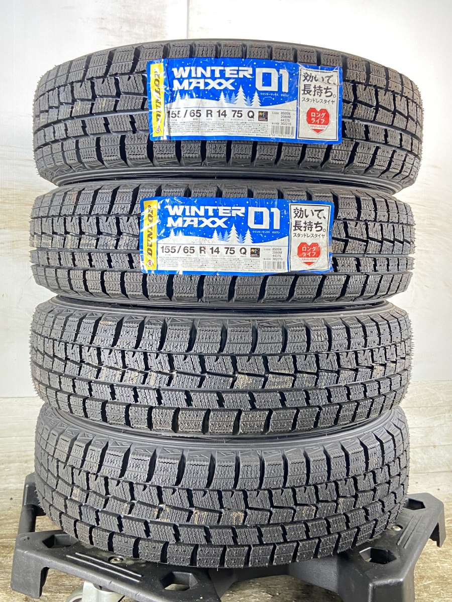 ダンロップ ウィンターマックス WM01 155/65R14 /　 Humaline 4.5J+45 100-4穴 4本