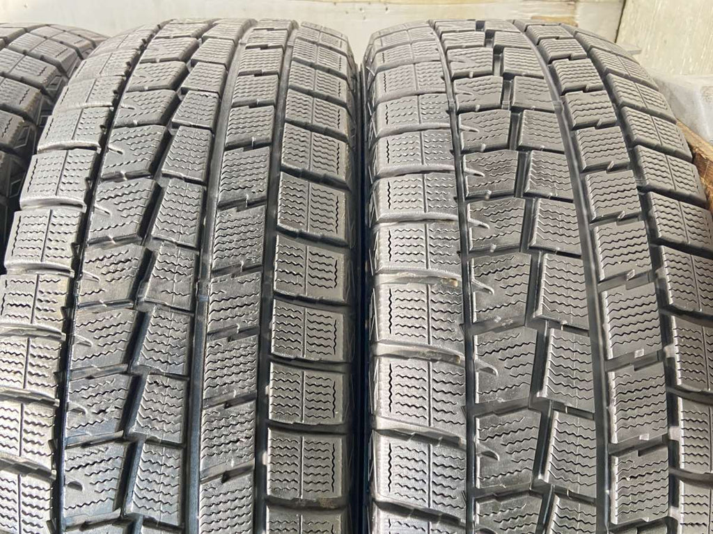 ダンロップ ウィンターマックス WM01 215/65R16 4本 – タイヤ