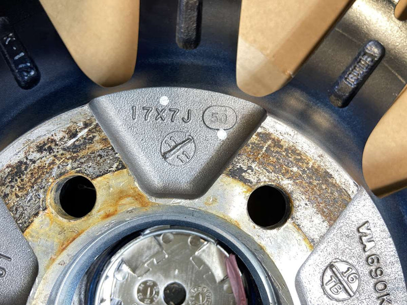 17x7.0J+50 100-5穴 本