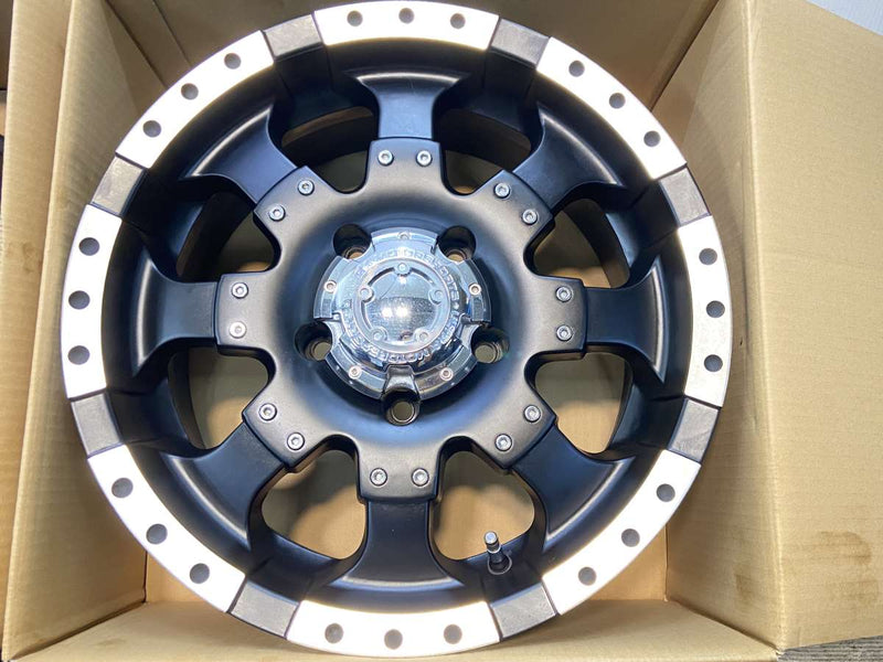 ウルトラ ゴライアス 17x8.0J+20 139.7-5穴 本