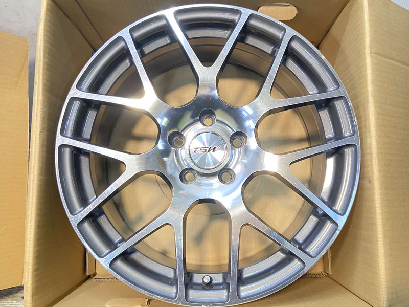 TSW ニュルブルクリンク 18x8.0J+45 112-5穴 本