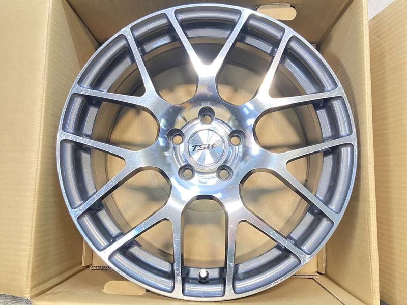 TSW ニュルブルクリンク 18x8.0J+45 112-5穴 本
