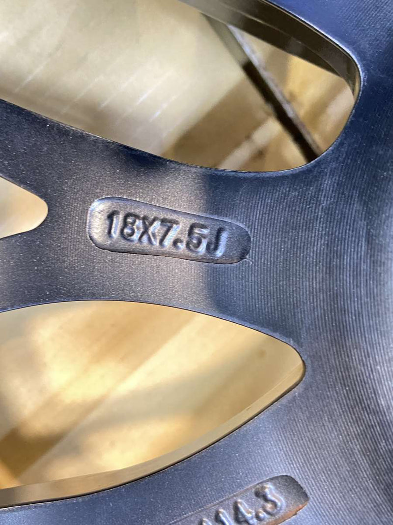 プレシャス 18x7.5J+53 100-5穴 本