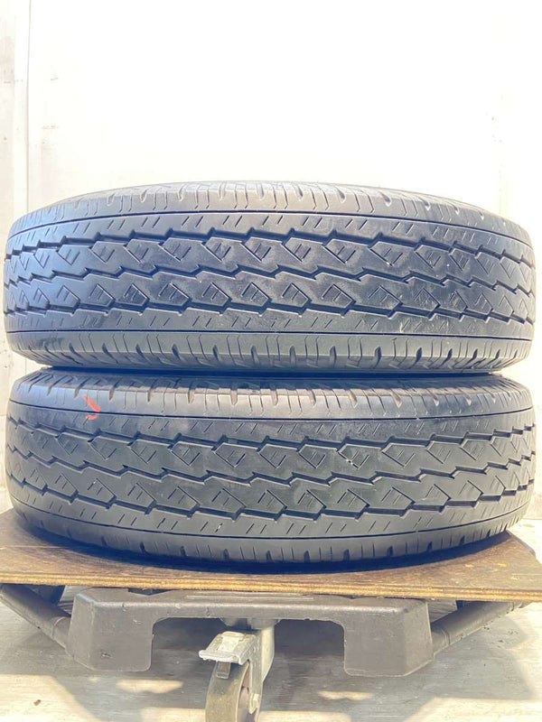 ブリヂストン V600 195/80R15 107/105LT 2本