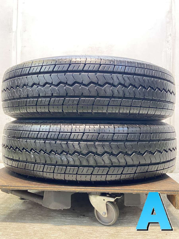 トーヨータイヤ V-02e 195/80R15 107/105LT 2本