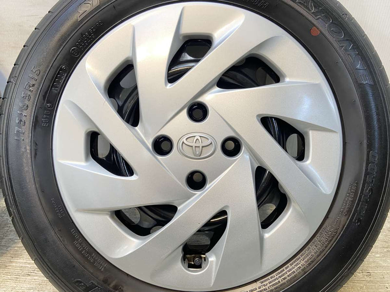 ダンロップ SP SPORT ファストレスポンス 175/65R15  /トヨタ純正 WM 5.0J+39 100-4穴 4本