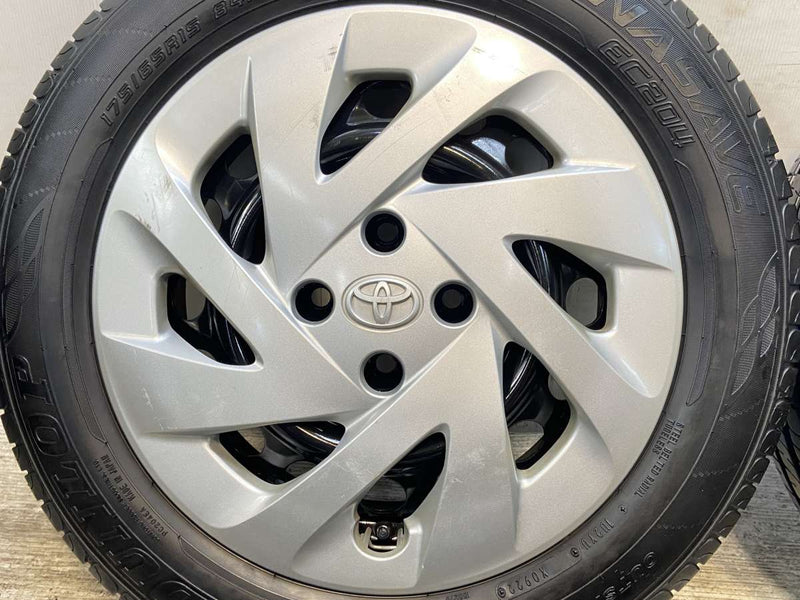 ダンロップ エナセーブ EC204 175/65R15  /トヨタ純正 WM 5.0J+39 100-4穴 4本