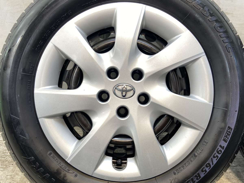 ブリヂストン ネクストリー 195/65R15  /トヨタ純正  6.0J+ 100-5穴 4本