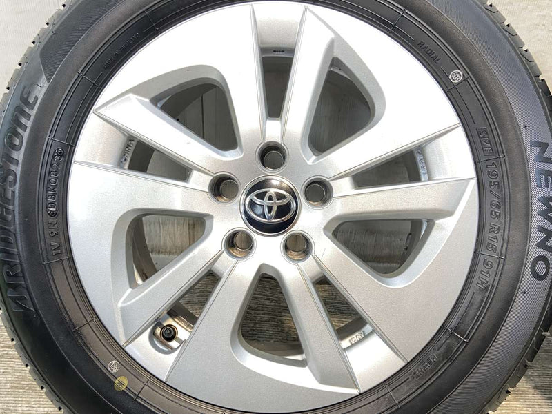 ブリヂストン NEWNO 195/65R15  /トヨタ純正  6.5J+40 100-5穴 4本