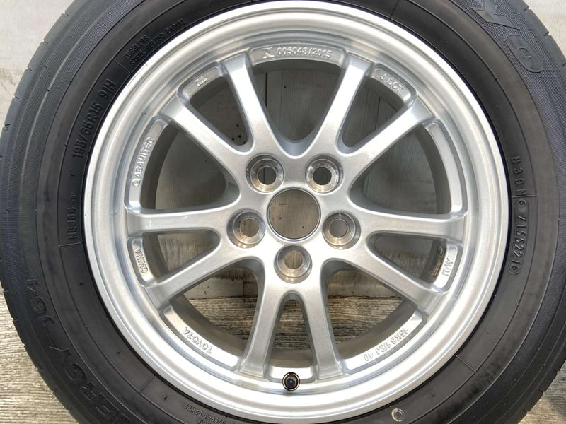 トーヨータイヤ ナノエナジー J64 195/65R15  /トヨタ純正  6.5J+40 100-5穴 4本