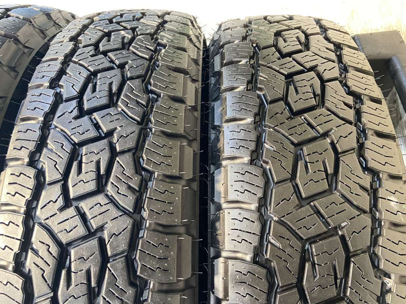 トーヨータイヤ OPEN COUNTRY A/T 3 195/80R15  4本