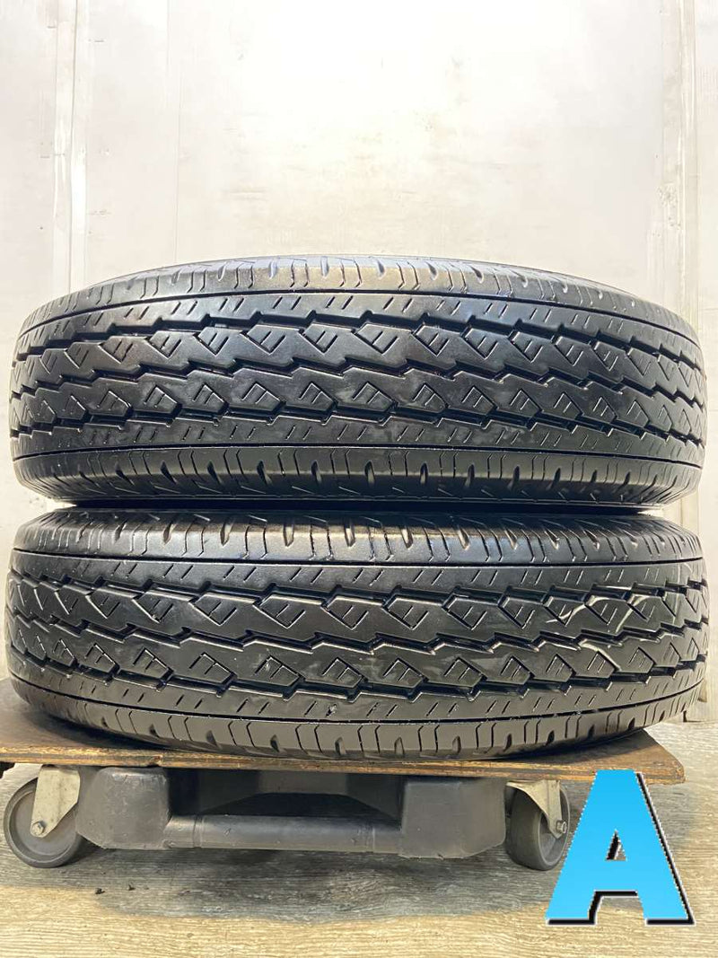 ブリヂストン V600 195/80R15 107/105LT 2本