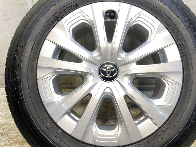 トーヨータイヤ ナノエナジー J64 195/65R15  /トヨタ純正  6.5J+40 100-5穴 4本