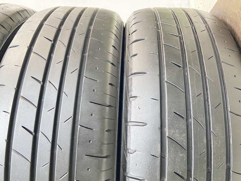 ブリヂストン プレイズ PX-RV2 215/60R17  4本