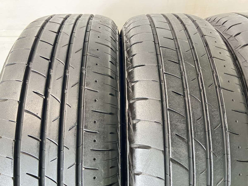 ブリヂストン プレイズ PX-RV2 215/60R17  4本