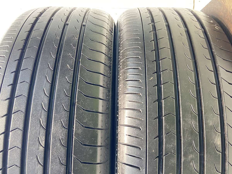 ヨコハマ ブルーアース RV-03 215/55R17  2本