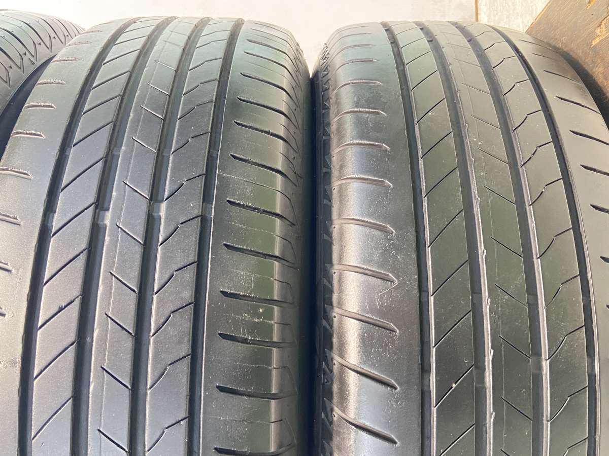 ブリヂストン ALENZA 001 225/65R17 /トヨタ純正 7.0J+35 114.3-5穴 4本 – タイヤ・ホイールカンパニー