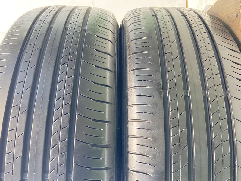 ダンロップ グラントレック PT30 225/60R18  2本
