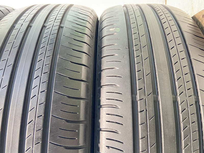 ダンロップ グラントレックPT30 225/60R18  4本