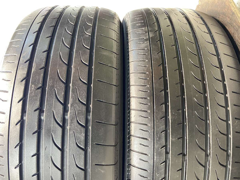ヨコハマ ブルーアース RV-02 235/50R18  2本