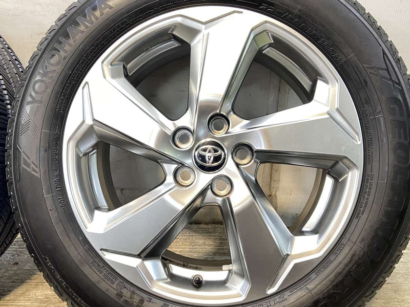 ヨコハマ ジオランダー CV G058 225/60R18  /トヨタ純正  7.0J+35 114.3-5穴 4本