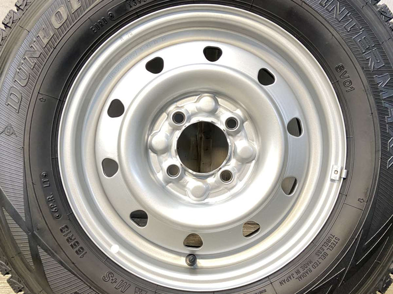 ダンロップ ウィンターマックス SV01 165R13 6PR /　 TOPY M70 5.0J+ 100-4穴 4本