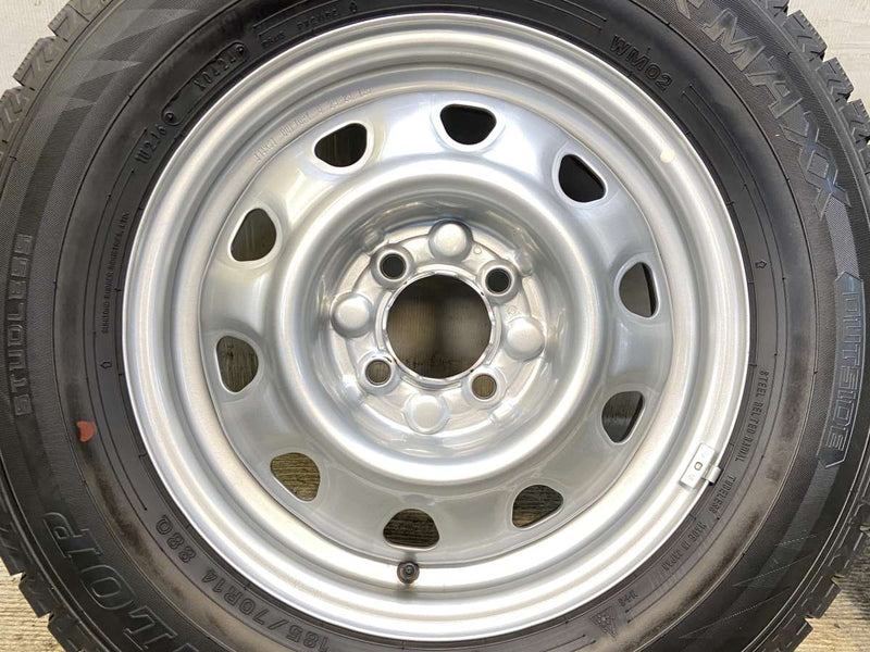 ダンロップ ウィンターマックス WM02 185/70R14  /　 TOPY M47A 5.0J+ 100-4穴 4本