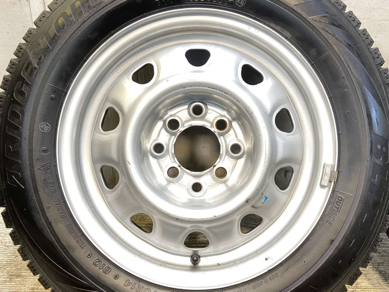 ブリヂストン ブリザック VRX2 165/70R14  /　 TOPY V6A 5.0J+ 100/114.3-4穴 4本