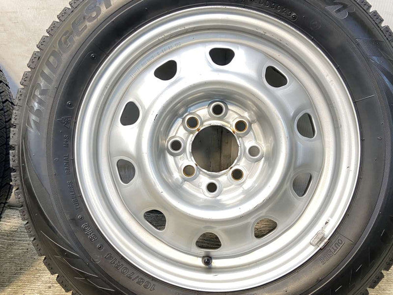 ブリヂストン ブリザック VRX2 165/70R14  /　 TOPY V6A 5.0J+ 100/114.3-4穴 4本