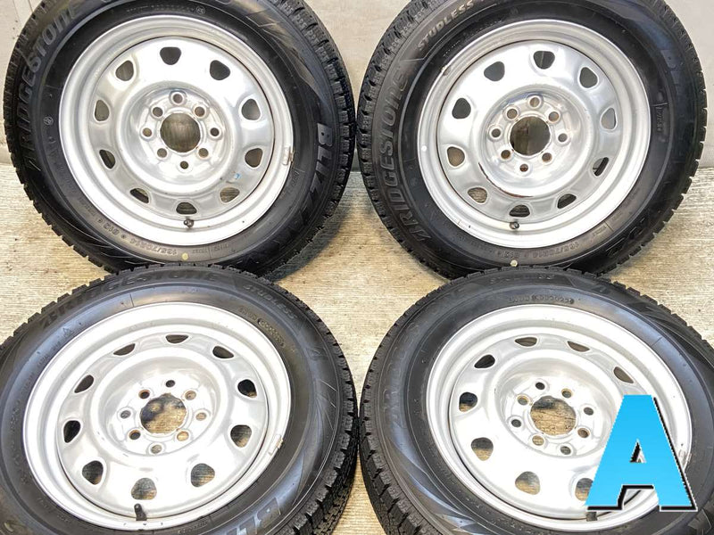 ブリヂストン ブリザック VRX2 165/70R14  /　 TOPY V6A 5.0J+ 100/114.3-4穴 4本