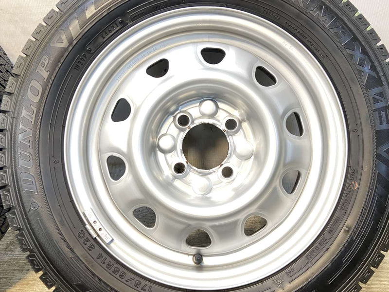 ダンロップ ウィンターマックス 03 175/65R14  /　 TOPY M47A 5.0J+ 100-4穴 4本