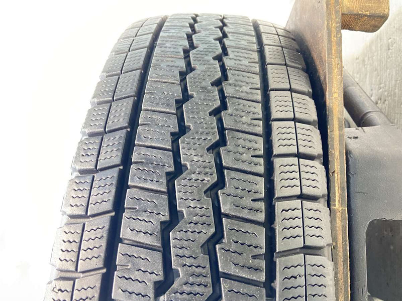 ダンロップ ウィンターマックス SV01 195/80R15 107/105LT 1本