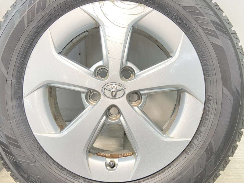 ヨコハマ アイスガード iG60 195/65R15 /トヨタ純正 6.0J+45 100-5穴 4