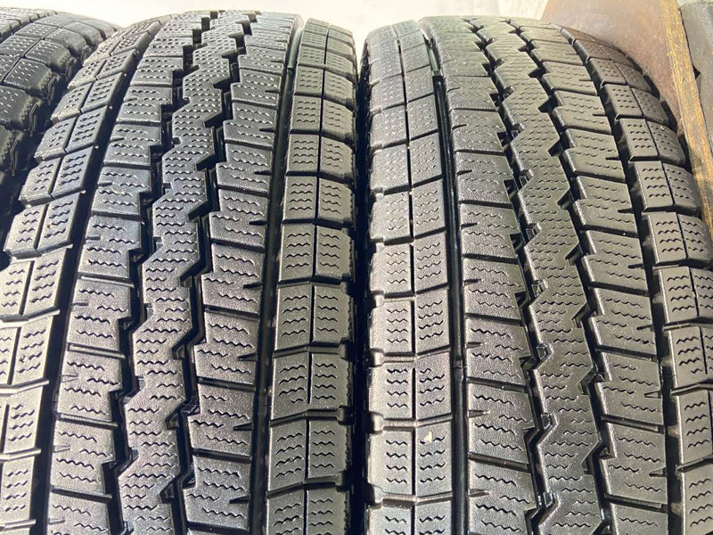 ダンロップ ウィンターマックス SV01 195/80R15 107/105LT 4本