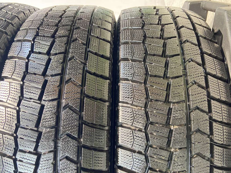 ダンロップ ウィンターマックス WM02 195/65R15  4本