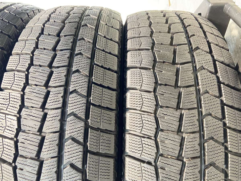 ダンロップ ウィンターマックス WM02 195/65R15  4本