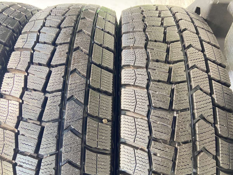 ダンロップ ウィンターマックス WM02 175/65R15  4本