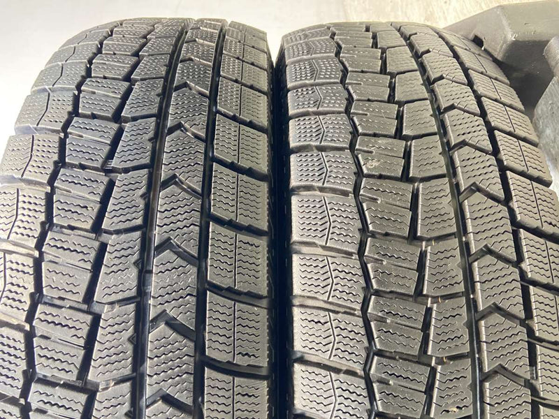 ダンロップ ウィンターマックス WM02 205/70R15  2本