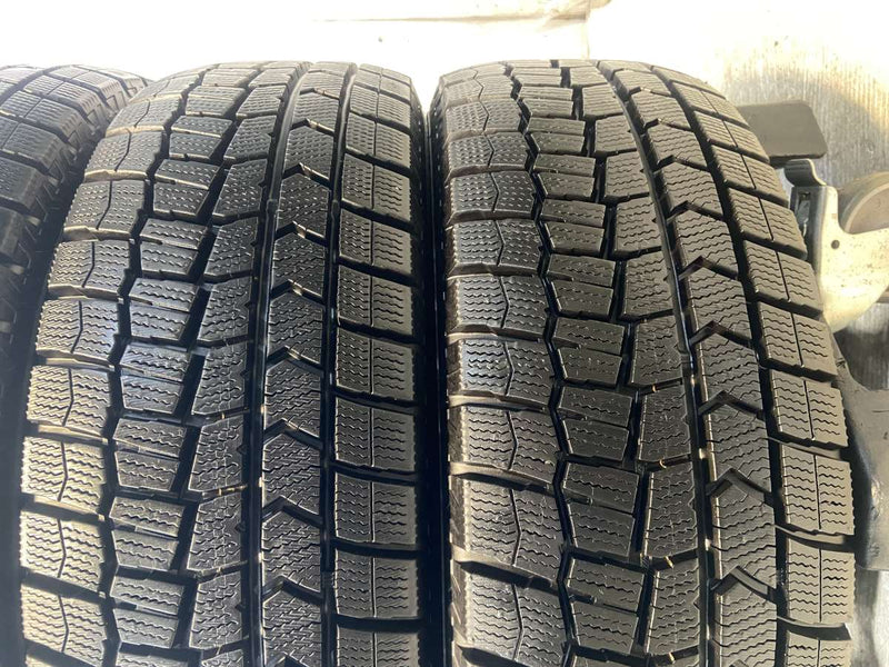 ダンロップ ウィンターマックス WM02 195/65R15  4本