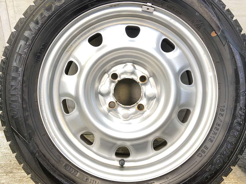 ダンロップ ウィンターマックス WM02 185/65R15  /　 TOPY M60 5.5J+ 100-4穴 4本