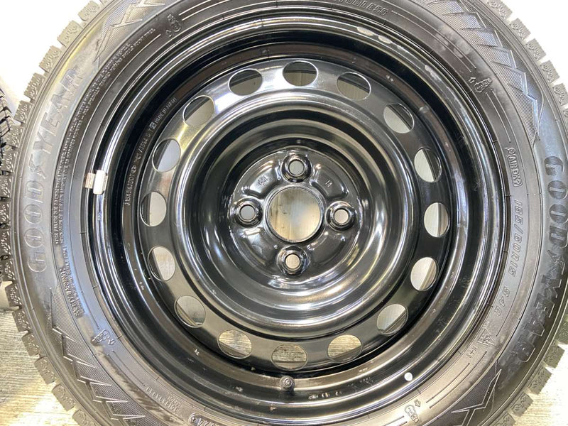 グッドイヤー アイスナビ 8 185/60R15  /トヨタ純正 G4 5.5J+45 100-4穴 4本